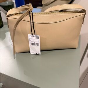 Elegant Cream Women's Bag